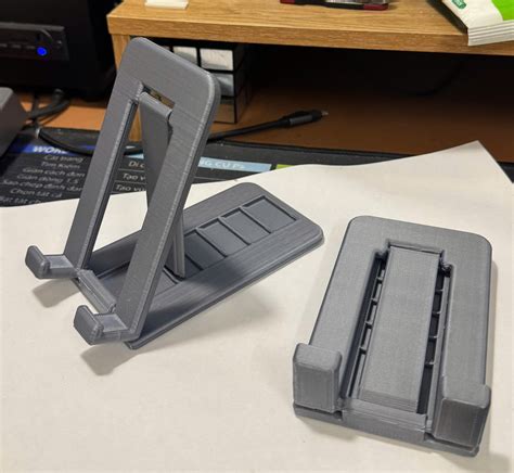 3D-printed phone stand